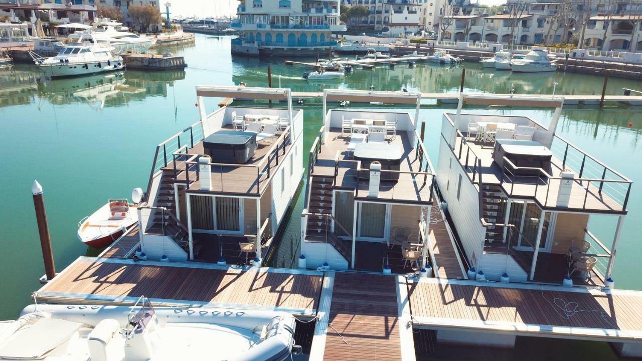 Portoverde Luxury Houseboat Misano Adriatico Ngoại thất bức ảnh
