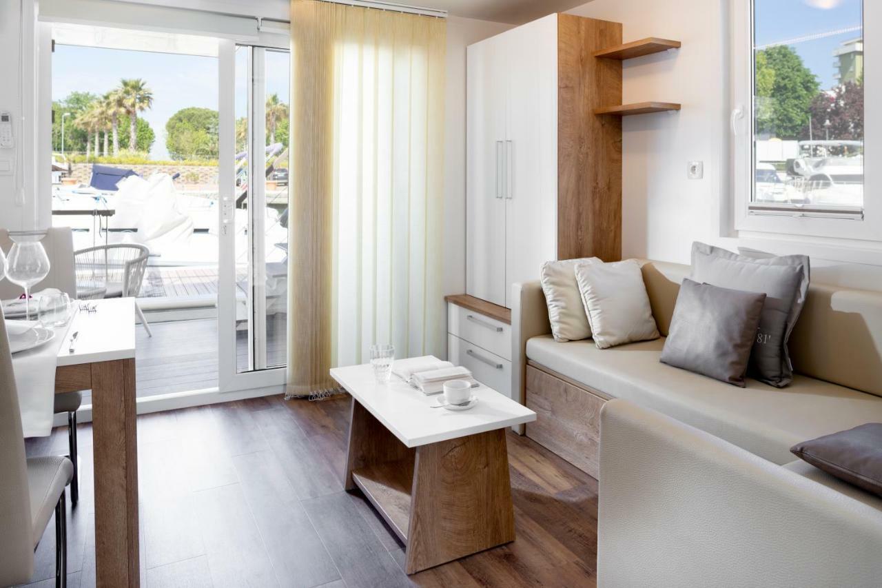 Portoverde Luxury Houseboat Misano Adriatico Ngoại thất bức ảnh